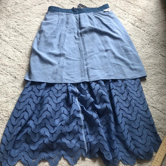 Suncoo Paris Blue Eyelet lace midi skirt, a-line, size T0 or  small - Picture 8 of 8